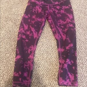 Stylish Purple Tie-Dye Leggings